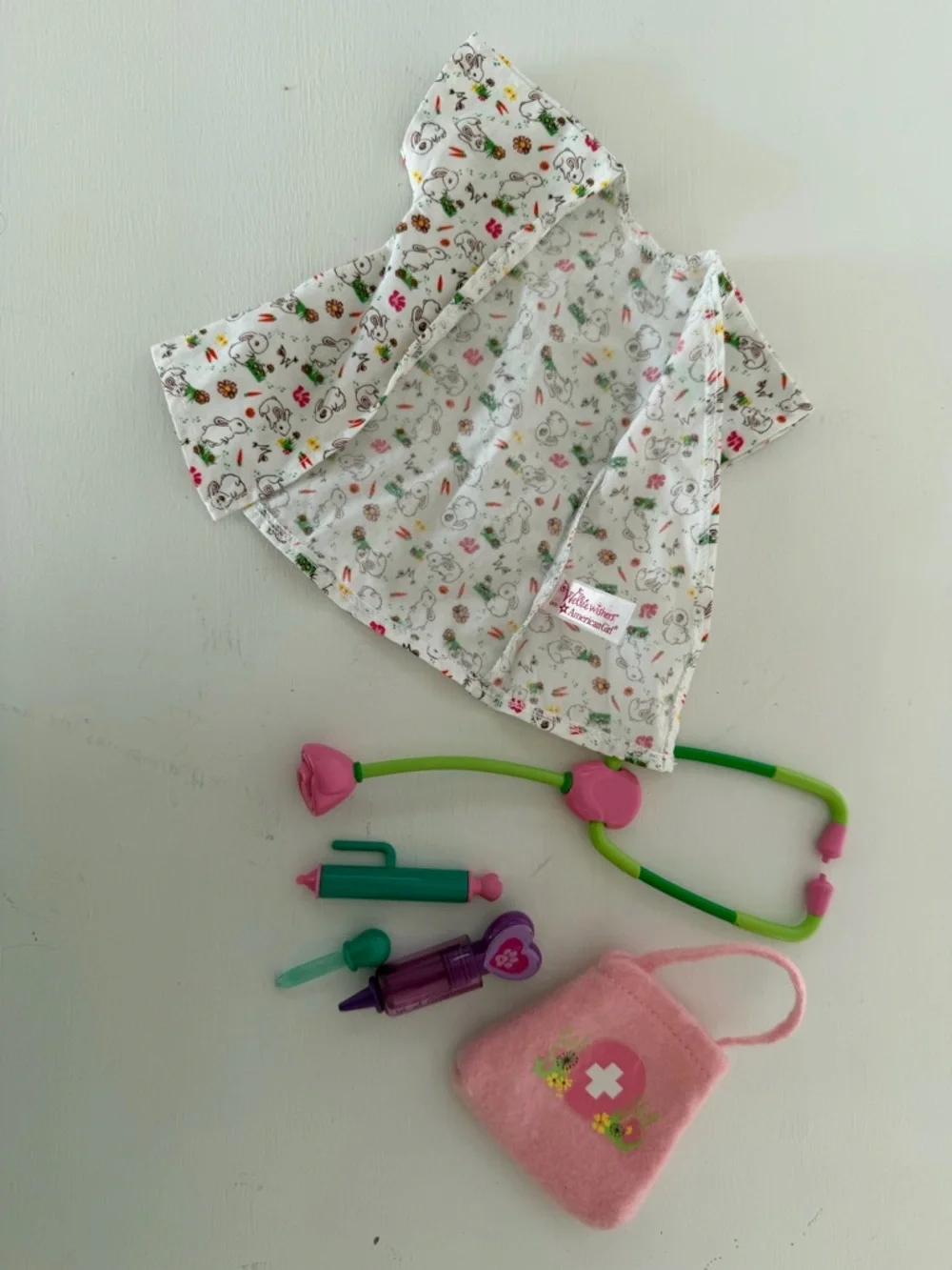 American Girl doll Vet Accessory Set with a additional items from another AG set - Picture 9 of 9